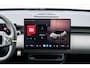 Lynk & Co 02 More 66 kWh More 66 kWh | Panoramadak | 360 camera | Harman Kardon audio | Dodehoekdetectie | Stoel/Stuurverwarming | Apple CarPlay/Android Auto | 20'LM-velgen | Elektrisch bedienbare voorstoelen met geheugenfunctie | Klimaat warmtepomp | Elektrisch bedienbare achter