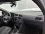 Volkswagen Tiguan 1.4 TSI eHybrid R-Line Business+ | PANO-SCHUIFDAK | STOEL-STUURWIELVERWARMING | NAVIGATIE | KLIMAATREGELING | IQ LIGHT