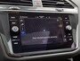 Volkswagen Tiguan 1.4 TSI eHybrid R-Line Business+ | PANO-SCHUIFDAK | STOEL-STUURWIELVERWARMING | NAVIGATIE | KLIMAATREGELING | IQ LIGHT