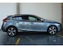 Volvo V40 1.5 T3 Polar+ Sport | Standkachel | Keyless Entry | Harman Kardon Premium Audio | Elektrisch Verstelbare Bestuurdersstoel | Panoramadak | Achteruitrijcamera |