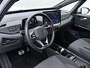 Volkswagen ID.3 Pro 59 kWh | Navigatie | Camera | Stuur-/Stoelverwarming | IQ Light |