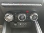 Renault Clio 1.0 TCe Intens | Trekhaak | Navigatie | Apple CarPlay | Cruise control | All season banden |