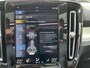 Volvo XC40 1.5 T4 Recharge Inscription|PAS V/A|Pano|stoel/stuurverw|19"|