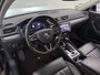 Skoda Superb Combi 1.4 TSI iV Business Edition Gratis Afleverpakket! | Panormadak | Trekhaak | Elektrische stoelen/kofferklep |