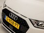 Audi A1 Sportback 25 TFSI Sport (APPLE CARPLAY, AIRCO, GETINT GLAS, CRUISE, SPORTSTOELEN, LANE ASSIST, LM VELGEN, NIEUWSTAAT)