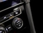 Volkswagen Golf 1.5 TSI Sportline (APPLE CARPLAY, GROOT NAVI, CLIMATE, LED KOPLAMPEN, STOELVERWARMING, SPORTSTOELEN, GETINT GLAS, LM VELGEN, ADAPTIVE CRUISE, PARKEERSENSOREN, NIEUWSTAAT)