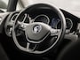 Volkswagen Golf 1.5 TSI Sportline (APPLE CARPLAY, GROOT NAVI, CLIMATE, LED KOPLAMPEN, STOELVERWARMING, SPORTSTOELEN, GETINT GLAS, LM VELGEN, ADAPTIVE CRUISE, PARKEERSENSOREN, NIEUWSTAAT)