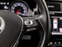 Volkswagen Golf 1.5 TSI Sportline (APPLE CARPLAY, GROOT NAVI, CLIMATE, LED KOPLAMPEN, STOELVERWARMING, SPORTSTOELEN, GETINT GLAS, LM VELGEN, ADAPTIVE CRUISE, PARKEERSENSOREN, NIEUWSTAAT)