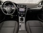 Volkswagen Golf 1.5 TSI Sportline (APPLE CARPLAY, GROOT NAVI, CLIMATE, LED KOPLAMPEN, STOELVERWARMING, SPORTSTOELEN, GETINT GLAS, LM VELGEN, ADAPTIVE CRUISE, PARKEERSENSOREN, NIEUWSTAAT)