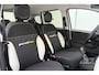 Fiat Panda 1.0 Hybrid Cross Pandina | DEMO | Airco | Apple Carplay | Cruise control | DAB+ | Lichtmetalen velgen | Parkeersensoren | Cross uitgevoerd