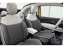 Fiat 500 1.0 Hybrid La Prima Cabrio | DEMO | Navigatie | JBL Audio | Achteruitrijcamera | Climate control | Full LED Koplampen | Stoelverwarming | 17" Lichtmetalen velgen