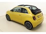 Fiat 500 1.0 Hybrid La Prima Cabrio | DEMO | Navigatie | JBL Audio | Achteruitrijcamera | Climate control | Full LED Koplampen | Stoelverwarming | 17" Lichtmetalen velgen