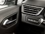 Renault Clio 1.0 TCe Intens Sport (VIRTUAL COCKPIT, APPLE CARPLAY, CLIMATE, LM VELGEN, SPORTSTOELEN, KEYLESS, CRUISE, SFEERVERLICHTING, NIEUWSTAAT)