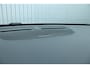 Volvo XC40 B4 Plus Dark | Trekhaak | Premium audio by Harman Kardon | Adaptieve cruise control | Verwarmbare voorstoelen en stuurwiel | Apple carplay/Android auto | Keyless