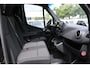 Mercedes-Benz Sprinter 519 CDI L2H2 Select 3.5t 3500 kg Trekgewicht, LED, Distronic