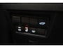 Toyota Yaris Cross 1.5 Hybrid AWD Adventure | Dodehoek detectie | Treeplanken | Matrix LED | Head-up display | Stoel-/stuurverwarming | JBL | Parkeersensoren voor/achter | Apple Carplay / Android Auto | 18 inch