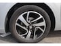 Peugeot 108 ALLURE 5-DEURS AUTOMAAT 1e EIGENAAR CAMERA CLIMA LM-VELGEN KEYLESS LED-DAGRIJ ZEER NETJES LAGE-KMSTAND!