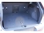 Volvo XC40 2.0 B4 Plus Dark | Achteruitrijcamera | Adaptieve Cruise Control | Semi elektrische trekhaak | Stoelverwarming voorzijde | Harman/Kardon audio | Elektrische bedienbare stoelen | Bestuurdersstoel met geheugenfunctie
