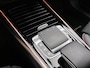 Mercedes-Benz B-klasse 180 Launch Edition Premium Plus | Trekhaak | Panoramadak | Multibeam LED | Stoelgeheugen | Sfeerverlichting |