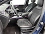 Mercedes-Benz B-klasse 180 Launch Edition Premium Plus | Trekhaak | Panoramadak | Multibeam LED | Stoelgeheugen | Sfeerverlichting |