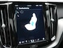 Volvo XC60 T6 PHEV AWD Plus Dark 350pk Dealer O.H | Panodak | Adaptive Cruise | 360 Camera | Lederen Sportstoelen Memory & Verwarmd | Apple Carplay | Google Assistant & Maps | BLIS | Stuurverwarming | Pilot Assist | Virtual | Navigatie | DAB | 19"L.M | Plug In Hybrid |