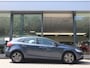Volvo V40 2.0 T2 Momentum Navi /Stoelverw / Trekhaak / Climate / Handgesch Goed onderhouden