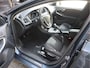Volvo V40 2.0 T2 Momentum Navi /Stoelverw / Trekhaak / Climate / Handgesch Goed onderhouden