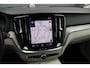 Volvo V60 2.0 T8 Twin Engine AWD Inscription | Bowers&Wilkins | Massage | Trekhaak | Memory | HUD | ACC | Stoelventilatie | Verwarmd Stuurwiel | Nappa Leder | IntelliSafe PRO |