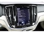 Volvo V60 2.0 T8 Twin Engine AWD Inscription | Bowers&Wilkins | Massage | Trekhaak | Memory | HUD | ACC | Stoelventilatie | Verwarmd Stuurwiel | Nappa Leder | IntelliSafe PRO |