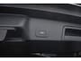 Land Rover Range Rover Evoque 1.5 P300e AWD R-Dynamic HSE | Leder | Pano-dak | Memory | Camera | 20'' | Premium audio | Cruise control adaptief | Stoel verwarming | Apple Carplay/Android Auto | Elektrisch bedienbare achterklep met sensorsturing | Achteruitrijcamera | Apple Carplay/Android Auto|telefoonintegratie premium | Audio installatie high end