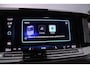 Volkswagen Multivan 1.5 eHybrid L2 4Motion | incl. BTW/BPM ! | 7-zits | IQ Matrix LED Koplampen | Wegklapbare trekhaak | Travel Assist  | Elec. achterklep | Multifunctionele tafel | Stoelverwarming