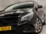Mercedes-Benz CLA 200 AMG Sport 156Pk Automaat (APPLE CARPLAY, CLIMATE, LEDER, CAMERA, STOELVERWARMING, SPORTSTOELEN, TREKHAAK, ZWART HEMEL, ELEK ACHTERKLEP, NIEUWSTAAT)