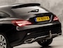 Mercedes-Benz CLA 200 AMG Sport 156Pk Automaat (APPLE CARPLAY, CLIMATE, LEDER, CAMERA, STOELVERWARMING, SPORTSTOELEN, TREKHAAK, ZWART HEMEL, ELEK ACHTERKLEP, NIEUWSTAAT)