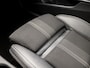 Mercedes-Benz CLA 200 AMG Sport 156Pk Automaat (APPLE CARPLAY, CLIMATE, LEDER, CAMERA, STOELVERWARMING, SPORTSTOELEN, TREKHAAK, ZWART HEMEL, ELEK ACHTERKLEP, NIEUWSTAAT)