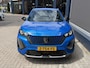 Peugeot 2008 1.2 Turbo 100 PK Allure | Facelift Model | Trekhaak 1200KG | Navigatie | LED Verlichting | Cruise Control | Hoge Zitpositie | Parkeersensoren Voor en Achter | DAB | Digitaal Dashboard | Half Lederen stoelen | Lichtmetalen Velgen 17 inch |