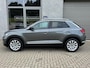Volkswagen T-Roc 1.5 TSI Sport Pano/Virtual/ACC/Stoelver/Climate/Stuurwielverw/Navi/Camera
