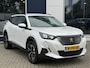 Peugeot 2008 1.2 PureTech Allure Pack | Trekhaak | Navigatie | Apple CarPlay | Android Auto | Camera | Cruise Control | Parkeersensoren |