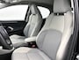 Toyota Yaris 1.5 Hybrid Executive | Dealer Onderhouden | Lichte kleur half lederen bekleding | Dodehoek detectie | Head-Up Display | Stoel+stuurverwarming | Parkeersensoren voor+achter | Navigatie | Cruise Control Adaptive |