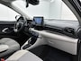 Toyota Yaris 1.5 Hybrid Executive | Dealer Onderhouden | Lichte kleur half lederen bekleding | Dodehoek detectie | Head-Up Display | Stoel+stuurverwarming | Parkeersensoren voor+achter | Navigatie | Cruise Control Adaptive |