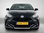 Toyota Yaris 1.5 Hybrid Executive | Dealer Onderhouden | Lichte kleur half lederen bekleding | Dodehoek detectie | Head-Up Display | Stoel+stuurverwarming | Parkeersensoren voor+achter | Navigatie | Cruise Control Adaptive |