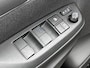 Toyota Yaris 1.5 Hybrid Executive | Dealer Onderhouden | Lichte kleur half lederen bekleding | Dodehoek detectie | Head-Up Display | Stoel+stuurverwarming | Parkeersensoren voor+achter | Navigatie | Cruise Control Adaptive |