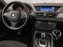 BMW X1 sDrive20i M Sport 184Pk Automaat (GROOT NAVI, CLIMATE, ALCANTARA, TREKHAAK, SPORTSTOELEN, XENON, ZWART HEMEL, PARKEERSENSOREN, NIEUWSTAAT)