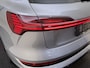 Audi E-tron 55 quattro S edition 95 kWh | SoH 100% | Luchtvering | 360 camera | Bang & Olufsen | Cruise control | 4-zone airco | Matrix LED verlichting | Keyless | Stoelverwarming | Navigatie | Sfeerverlichting |