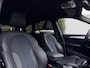 BMW X1 sDrive20i M-Sport | St.verw | 19inch | Trekhaak | Misano Blu