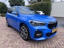 BMW X1 sDrive20i M-Sport | St.verw | 19inch | Trekhaak | Misano Blu