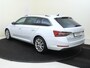 Skoda Superb Combi 1.4 TSI iV Business Edition Plus | SoH 94% | Trekhaak | Adaptieve demping | Elektrisch verstelbare bestuurdersstoel met memory | Parkeersensoren | Stoelverwarming | Adaptieve cruise control | Navigatie |
