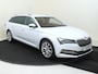 Skoda Superb Combi 1.4 TSI iV Business Edition Plus | SoH 94% | Trekhaak | Adaptieve demping | Elektrisch verstelbare bestuurdersstoel met memory | Parkeersensoren | Stoelverwarming | Adaptieve cruise control | Navigatie |