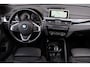 BMW X1 SDrive20i High Executive | head-up display | leder sport | achteruitrijcamera | led verlichting | navigatie prof. | NL auto