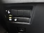 Toyota Yaris 1.5 Hybrid 115 First Edition Comfort Pack | BTW voertuig | Dodehoek detectie | Stoel+stuurverwarming | Parkeersensoren voor+achter | Draadloze telefoonlader | elektrisch verstel/inklapbare spiegels | Apple CarPlay/Android Auto