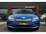 Skoda Superb Combi 1.4 iV Sportline Panoramadak Canton 360 Camera Keyless Dab+ Side Assist Leder Alcantara Stoelverwarming
